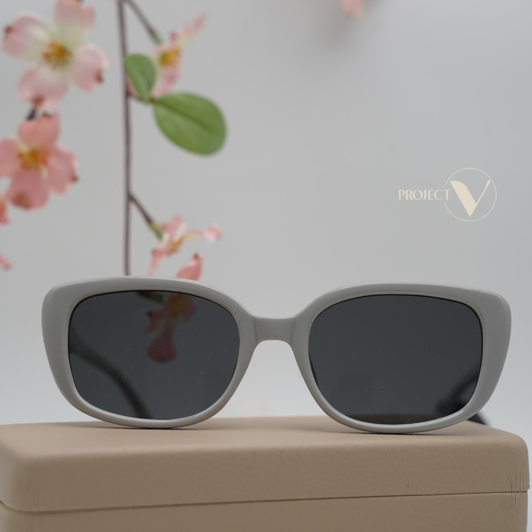 Yuni Shara in Look Grace - Cloudy Grey - 4